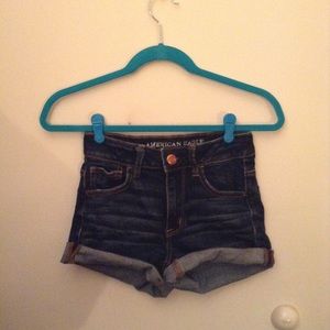 American Eagle Highwaisted Shorts